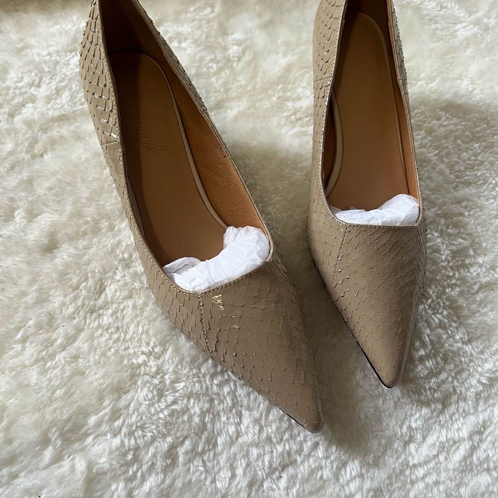 🐍 Snakeskin leather Women's Pumps